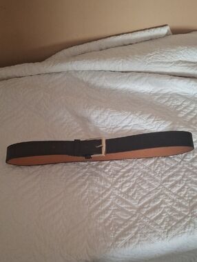 Men's BlackGenuine  Leather Belt with Silver Buckle 38 -40